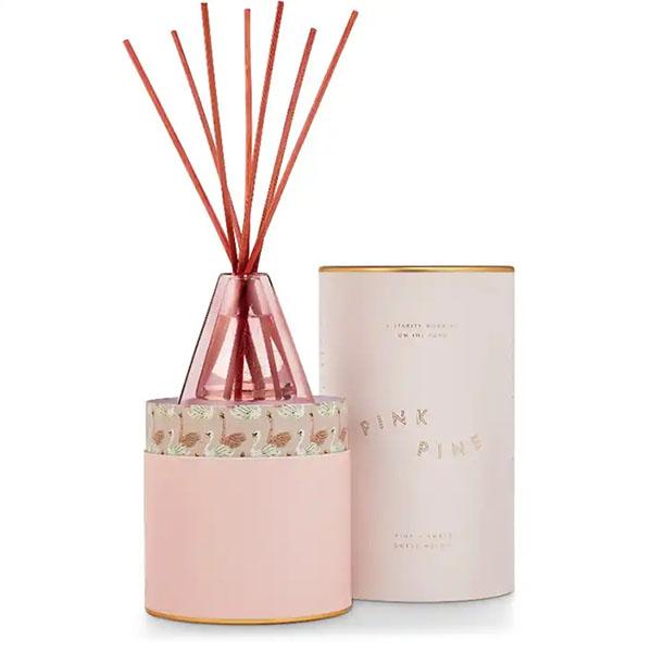 Essential oil reed diffuser