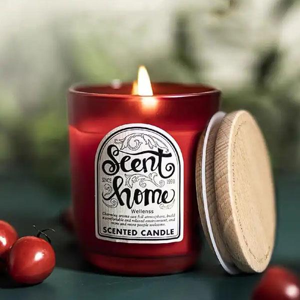 Luxury scented candles