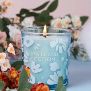 Home fragrance scented candle